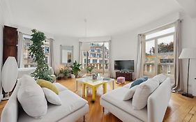 Pompidou & Hotel De Ville - Cityapartmentstay